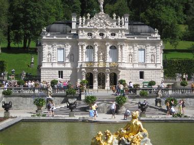 Maison de vacances �/en/au Lechaschau (Au�erfern)ou appartement ou maison de vacances