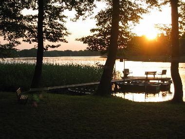 Maison de vacances /en/au Kleinzerlang (Mecklenburgische Seenplatte)ou appartement ou maison de vacances
