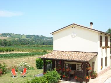 Maison de vacances �/en/au Montalto delle Marche (Ascoli Piceno)ou appartement ou maison de vacances
