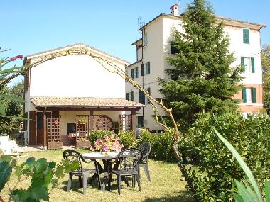Maison de vacances �/en/au Montalto delle Marche (Ascoli Piceno)ou appartement ou maison de vacances