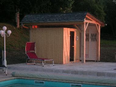 Maison de vacances �/en/au SAIN BONNET DE SALERS (Cantal)ou appartement ou maison de vacances