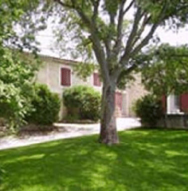 Chambre avec petit d�jeuner �/en/au Aix en Provence (Bouches-du-Rh�ne)ou appartement ou maison de vacances