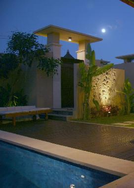 Maison de vacances �/en/au Seminyak  (Bali)ou appartement ou maison de vacances