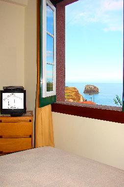 Maison de vacances /en/au Porto da Cruz (Madeira)ou appartement ou maison de vacances