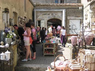 Maison de vacances /en/au Montpensy (Nivre)ou appartement ou maison de vacances