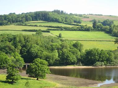 Maison de vacances /en/au Montpensy (Nivre)ou appartement ou maison de vacances