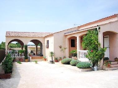 Maison de vacances /en/au St.Remy-de-Provence (Bouches-du-Rhne)ou appartement ou maison de vacances