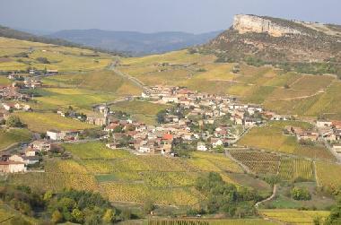 Maison de vacances /en/au Cormatin (Sane-et-Loire)ou appartement ou maison de vacances