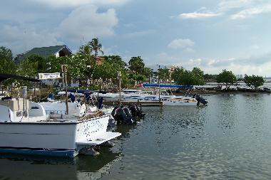 Appartement de vacances �/en/au Tol� (Sucre)ou appartement ou maison de vacances