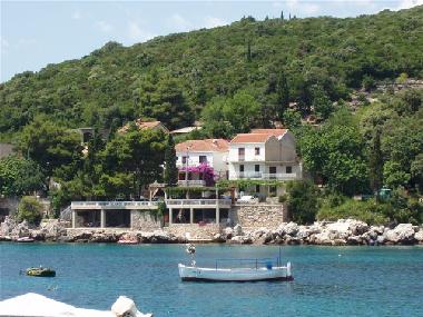 Maison de vacances /en/au MOLUNAT (Dubrovacko-Neretvanska)ou appartement ou maison de vacances