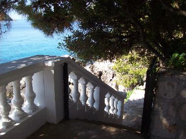 Maison de vacances /en/au MOLUNAT (Dubrovacko-Neretvanska)ou appartement ou maison de vacances