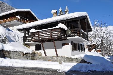 Maison de vacances �/en/au Fiesch (Aletsch)ou appartement ou maison de vacances