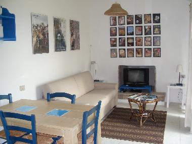 Maison de vacances /en/au Chia (Cagliari)ou appartement ou maison de vacances