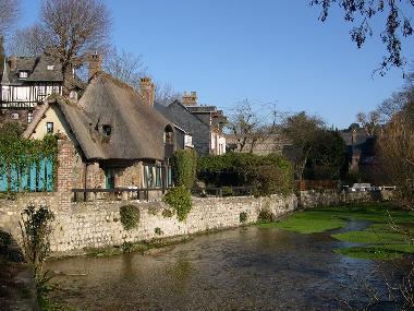 Int�rieur du village - Interior of village