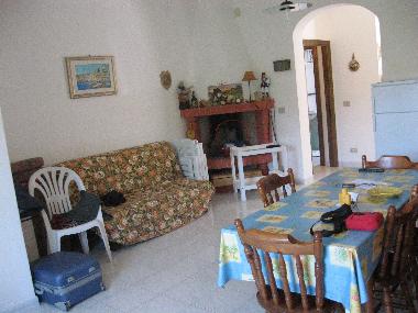 Maison de vacances �/en/au SANTA MARIA COGHINAS (Sassari)ou appartement ou maison de vacances