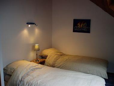 Chambre avec petit d�jeuner �/en/au St Beat (Haute-Garonne)ou appartement ou maison de vacances
