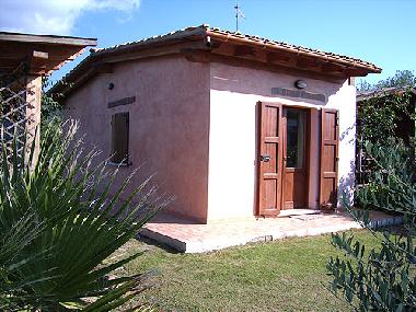 Maison de vacances �/en/au CHIA  (Cagliari)ou appartement ou maison de vacances