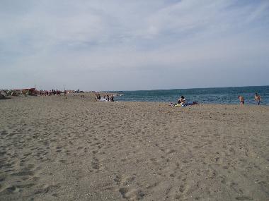 Maison de vacances /en/au St Laurent de la Salanque (Pyrnes-Orientales)ou appartement ou maison de vacances