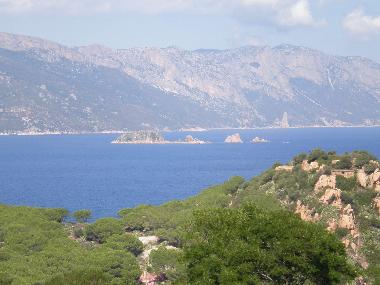 Chambre avec petit djeuner /en/au Tortol (Nuoro)ou appartement ou maison de vacances
