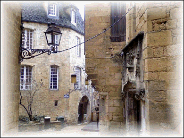 Appartement de vacances �/en/au Sarlat (Dordogne)ou appartement ou maison de vacances