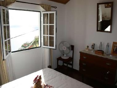 Chambre avec petit djeuner /en/au Calheta (Madeira)ou appartement ou maison de vacances