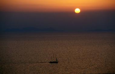 Maison de vacances �/en/au santorini oia caldera (Kyklades)ou appartement ou maison de vacances