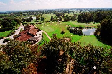 Maison de vacances /en/au Ste Croix (Sane-et-Loire)ou appartement ou maison de vacances