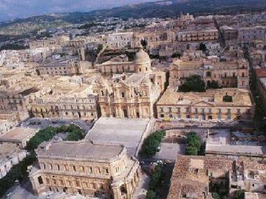 Maison de vacances /en/au Noto (Siracusa)ou appartement ou maison de vacances