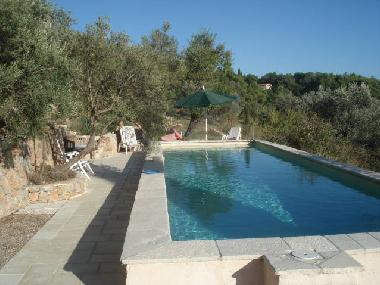 Maison de vacances �/en/au Claviers (Var)ou appartement ou maison de vacances