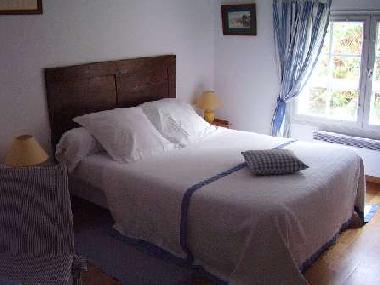 Chambre avec petit djeuner /en/au Velluire (Vende)ou appartement ou maison de vacances