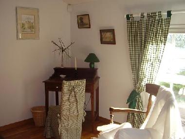 Chambre avec petit djeuner /en/au Velluire (Vende)ou appartement ou maison de vacances