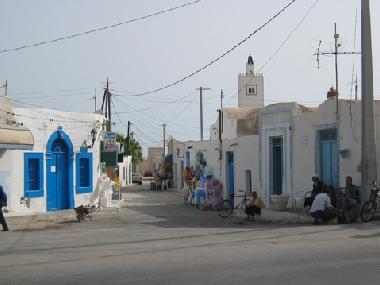 Maison de vacances �/en/au LAMTA (Al Munastir)ou appartement ou maison de vacances