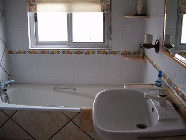 Maison de vacances �/en/au CHIVA (Valencia / Val�ncia)ou appartement ou maison de vacances
