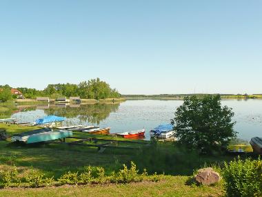 Maison de vacances �/en/au Sternberg (Mecklenburgische Seenplatte)ou appartement ou maison de vacances