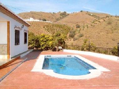 Maison de vacances /en/au Almchar / Velez-Malaga (Mlaga)ou appartement ou maison de vacances
