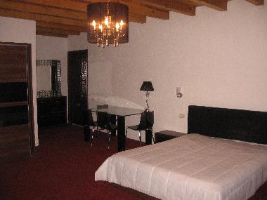 Chambre avec petit d�jeuner �/en/au MOIECIU (Brasov)ou appartement ou maison de vacances