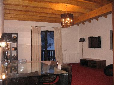 Chambre avec petit d�jeuner �/en/au MOIECIU (Brasov)ou appartement ou maison de vacances