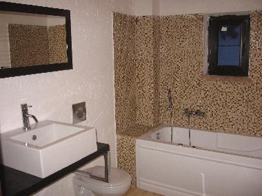 Chambre avec petit d�jeuner �/en/au MOIECIU (Brasov)ou appartement ou maison de vacances