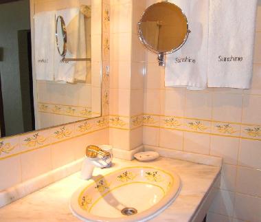 Appartement de vacances /en/au Canico de Baixo (Madeira)ou appartement ou maison de vacances