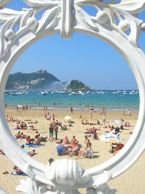 Maison de vacances �/en/au Etxalar (Guip�zcoa)ou appartement ou maison de vacances