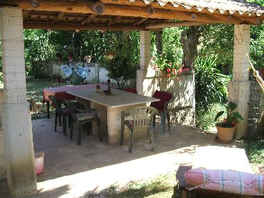 Maison de vacances �/en/au Moraitika (Kerkyra)ou appartement ou maison de vacances