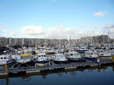 Maison de vacances /en/au De Haan (Flandre)ou appartement ou maison de vacances