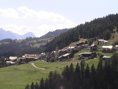 Appartement de vacances �/en/au Tschlin (Scuol)ou appartement ou maison de vacances