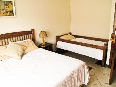 Maison de vacances �/en/au Uvongo (KwaZulu-Natal)ou appartement ou maison de vacances