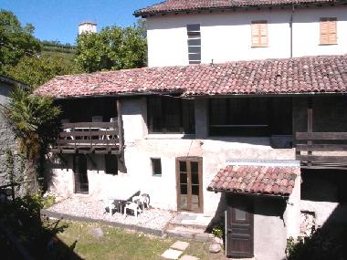 Maison de vacances �/en/au Pedrinate (Lugano)ou appartement ou maison de vacances