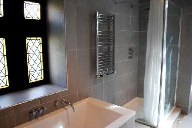 Maison de vacances /en/au Saint Bat (Haute-Garonne)ou appartement ou maison de vacances