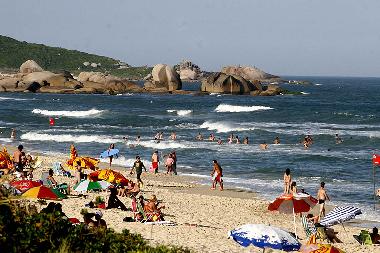 Maison de vacances �/en/au Florian�polis (Santa Catarina)ou appartement ou maison de vacances