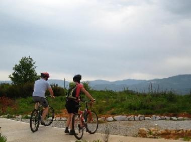 Maison de vacances �/en/au Coja (Serra da Estrela)ou appartement ou maison de vacances