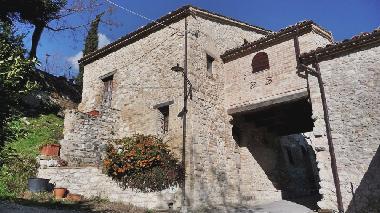 Maison de vacances /en/au Sarnano (Macerata)ou appartement ou maison de vacances