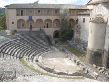 Appartement de vacances �/en/au Spoleto (Perugia)ou appartement ou maison de vacances